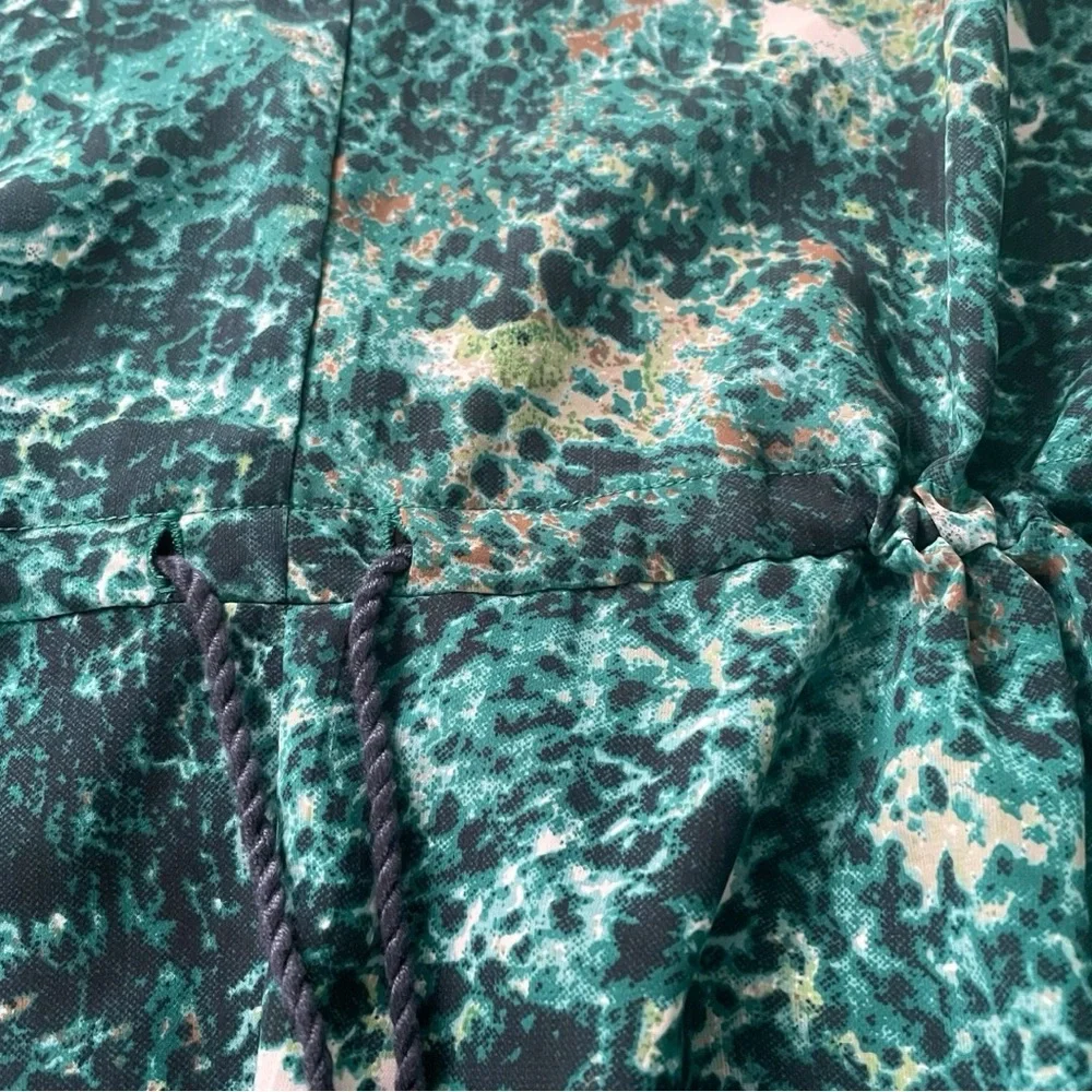 ON SALE⭐️ Ellos tunic top green pattern V neck dropped sleeves drawstring waist - Picture 7 of 16